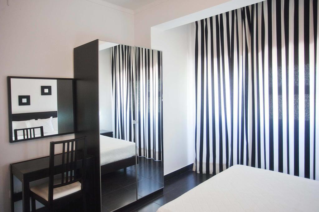 Residencial Principe Guest House Barreiro  Zimmer foto